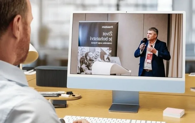 Vzděláváme finanční poradce: webináře zdarma